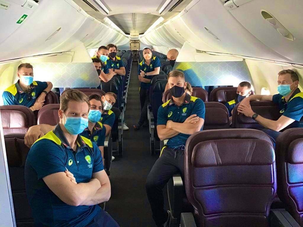 अष्ट्रेलियन टिम टी–२० र एक दिवसीय शृंखला खेल्न इंग्ल्यान्ड प्रस्थान