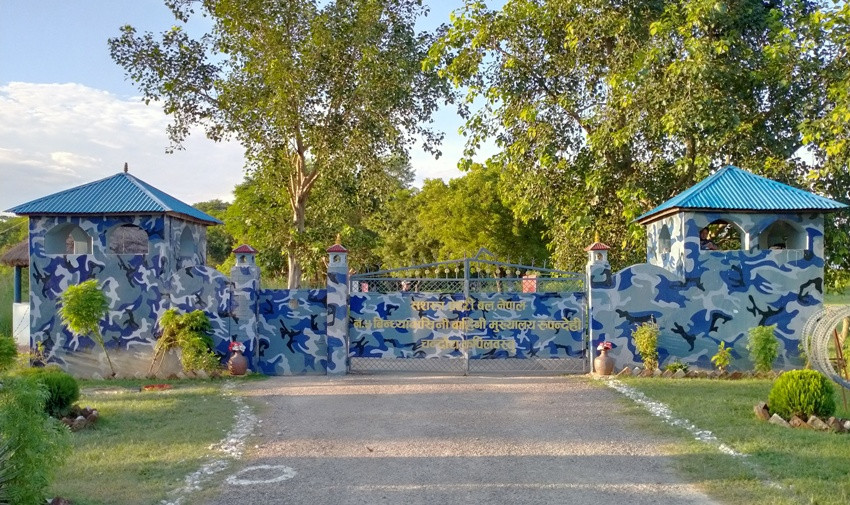 सशस्त्र प्रहरीद्वारा एक महिनामा सवा दुई करोडको अवैध सामान बरामद