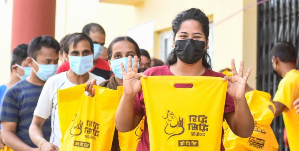 रिद्धिसिद्धि सिमेन्टले गर्‍यो गाैरीटार आइसोलेसनमा रहेकालाई सहयोग