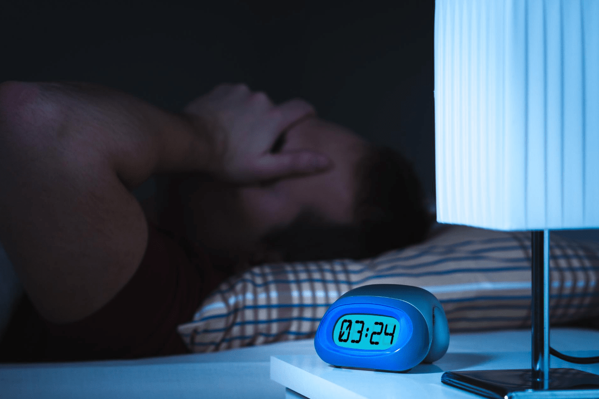 दैनिक कति घण्टा सुत्नुहुन्छ ? अनिद्राले निम्त्याउँछ यस्ता समस्या