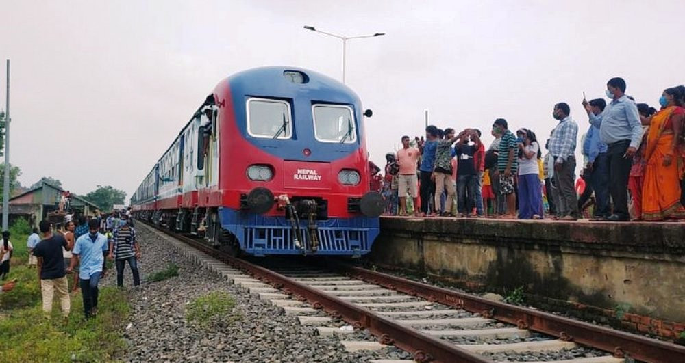 डेढ वर्षमा बर्दिवास-वीरगञ्ज रेल गुड्ने !