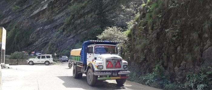 बैतडी, दार्चुला र बझाङ जोड्ने सडक विस्तार सुरु