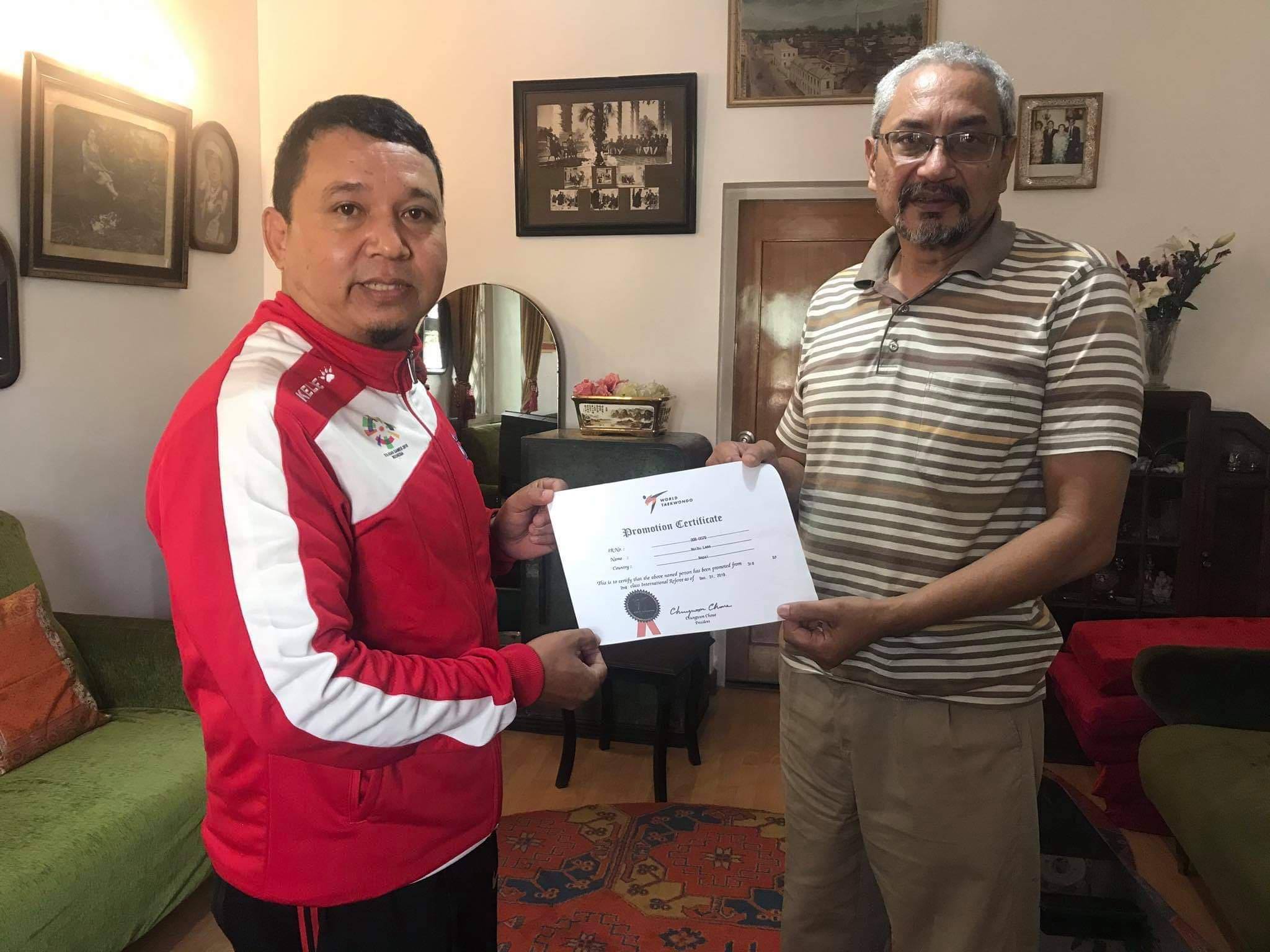 नोर्बु लामा सेकेन्ड क्लास रेफ्री लाइसेन्स पाउने पहिलो नेपाली