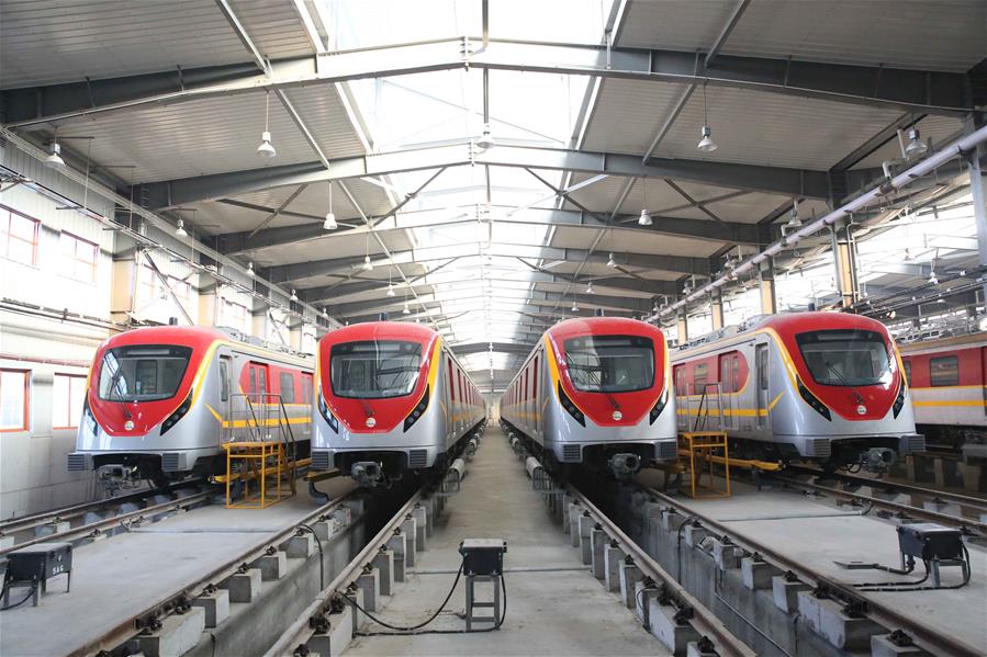 चिनियाँ सहयोगमा पाकिस्तानमा पहिलो मेट्रो रेल