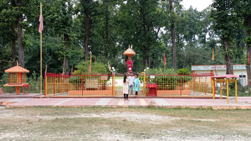 घुमघामका लागि शिवपुरी धाम (फोटोफिचर)