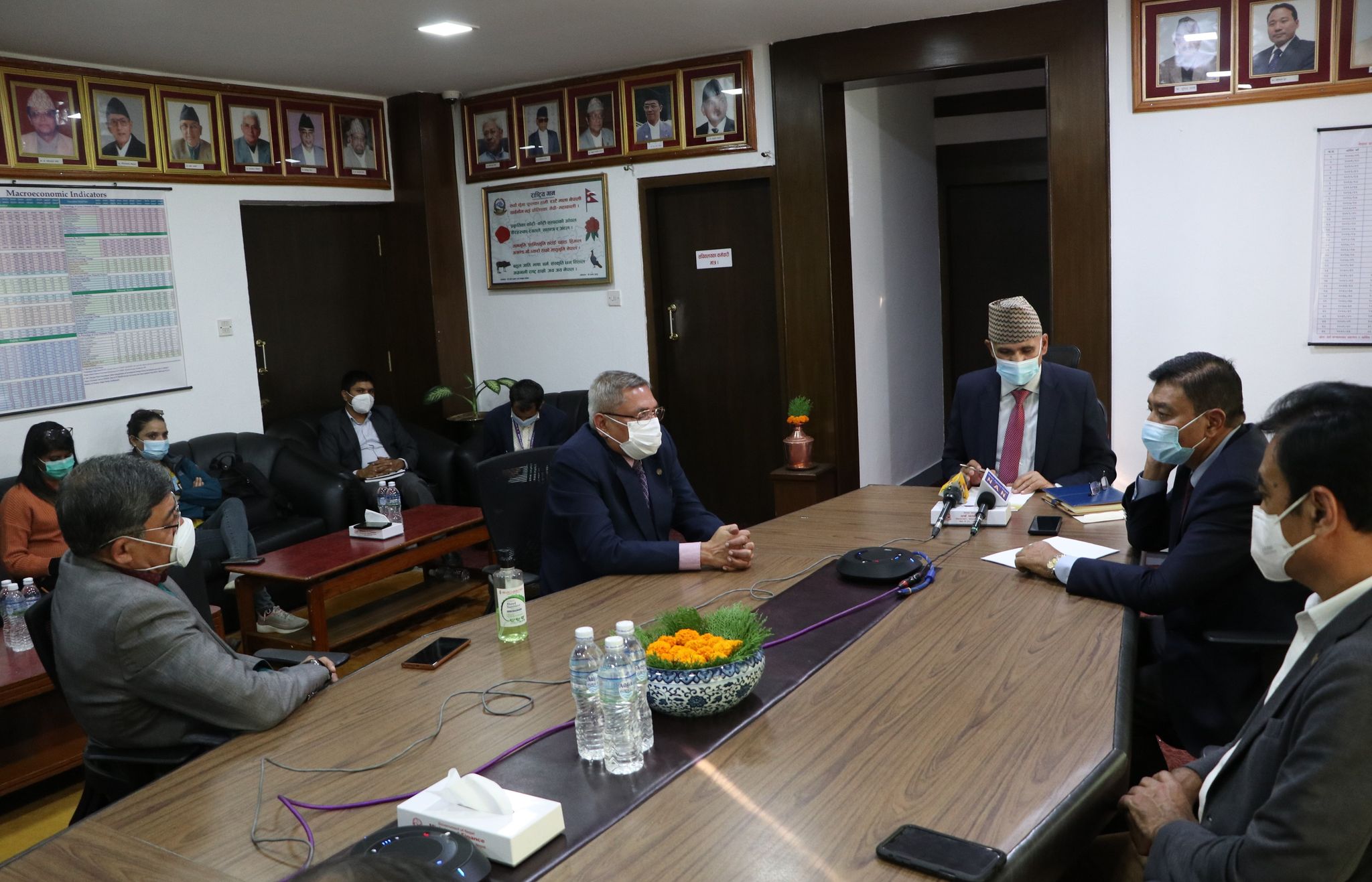 निजी क्षेत्रको मनोबल र आत्मविश्वास बढाएर काम गर्छौं : अर्थमन्त्री पौडेल