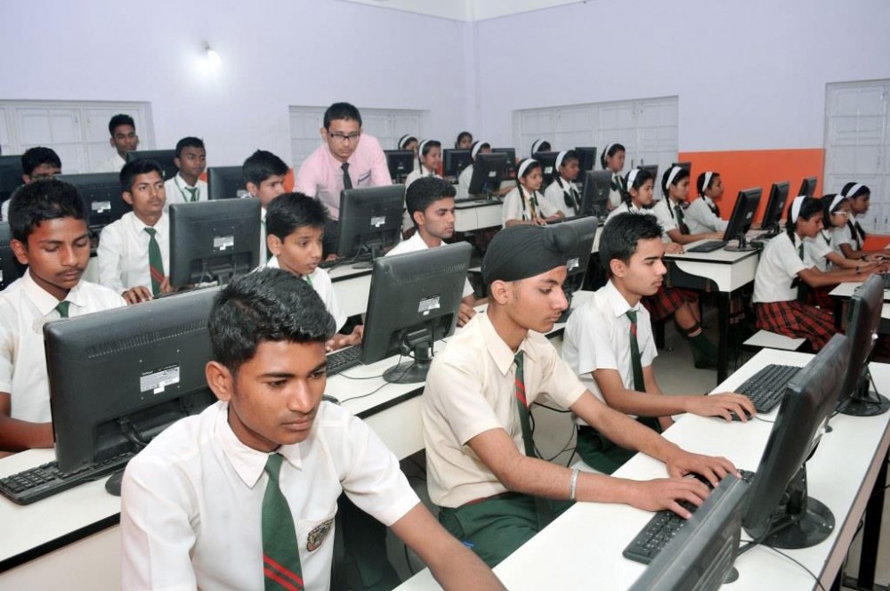 पर्सामा प्याब्सन आबद्ध विद्यालयले भदौसम्मको शुल्क नलिने