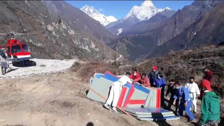 'विश्वकै अग्लो ठाउँ' मा जुडो तालिम केन्द्र स्थापना गर्न १५ लाखको सामग्री सहयोग