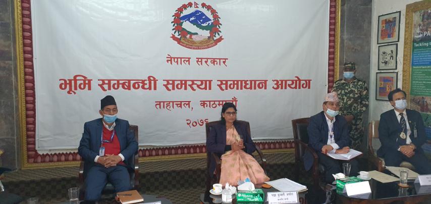 भूमिमा रहेको द्वैध स्वामित्व अन्त्य गर्छौं : मन्त्री अर्याल