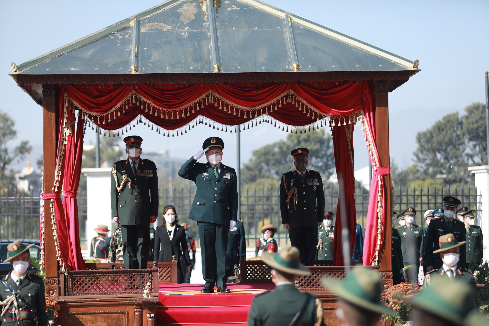 चिनियाँ रक्षामन्त्रीलाई नेपाली सेनाको सम्मान गारद