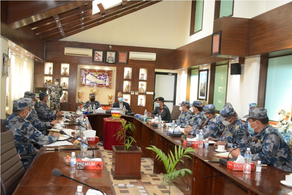 सीमा सुरक्षा र अपराध नियन्त्रणमा संवेदनशील हुन सशस्त्रका बाहिनीपतिलाई निर्देशन