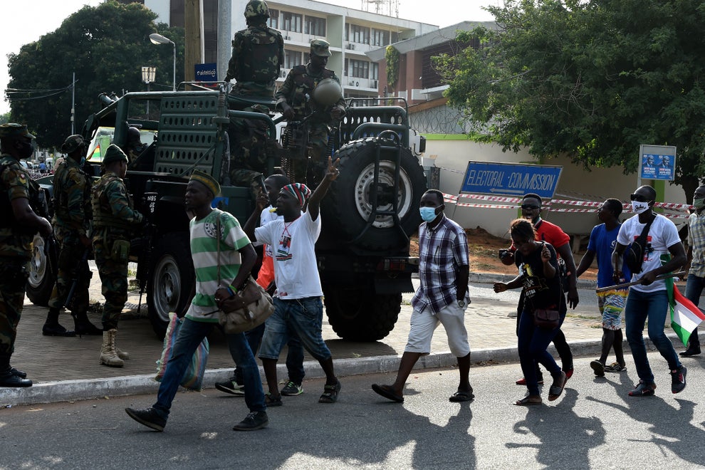 घानामा निर्वाचनकाे क्रममा हिंसात्मक घटना हुँदा पाँचजनाको मृत्यु