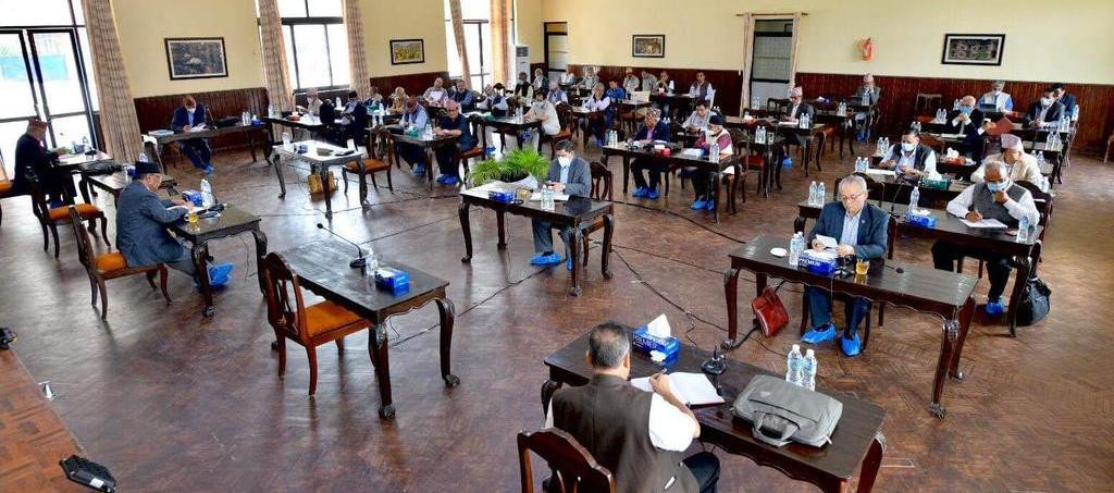 ओली–दाहाल चारबुँदे सहमति, स्थायी कमिटीमा दुई बुँदामा मात्र निर्णय