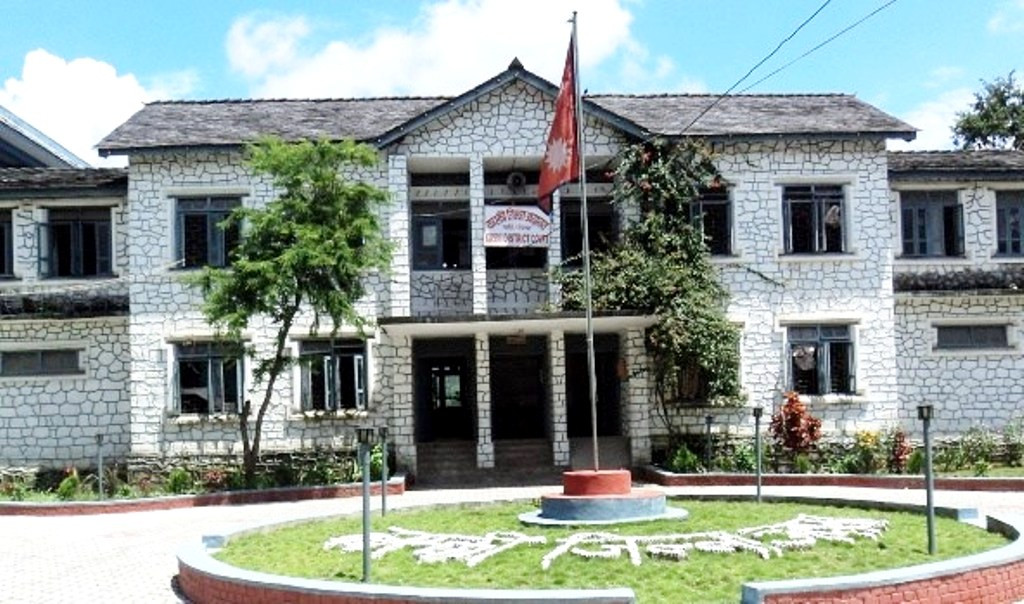 सांसद मनाङेकी पत्नी धरौटीमा छुटिन्, पतिले नै फसाएको बयान