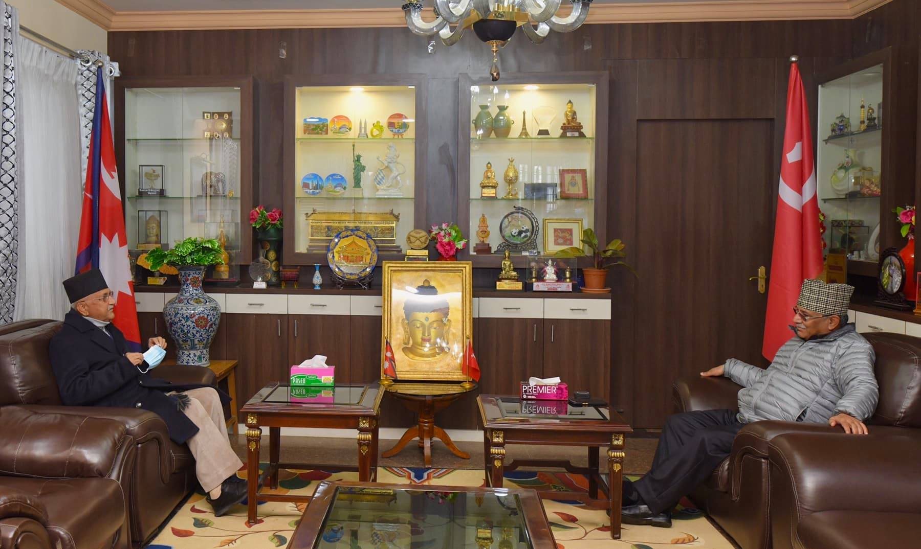 स्थायी कमिटी बैठकअघि ओली–दाहाल छलफल