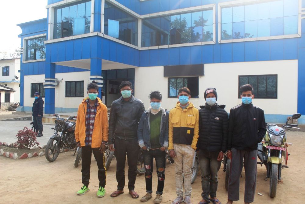 मोटरसाइकल चोरीमा संलग्न ६ जना पक्राउ, ७ मोटरसाइकल बरामद