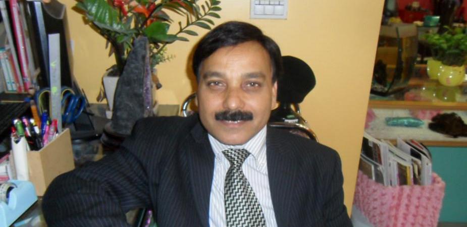 संसद् विघटन संविधानको हत्या हो : वरिष्ठ अधिवक्ता त्रिपाठी