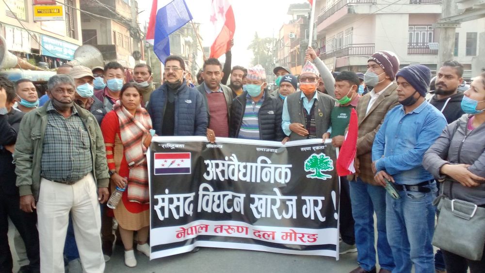 ‘ओली लोकतन्त्रका लागि लडेका होइनन्, बाली लगाएर खाने बेला भाग खोसेका हुन्’