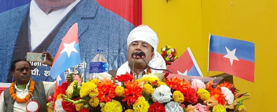 महेश बस्नेतले भने– राष्ट्रपतिको कदम अदालतले उल्टाउने भ्रम नपाल्नुस्