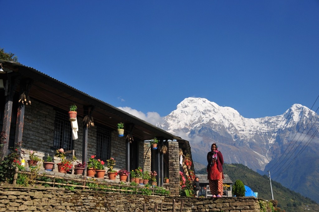 पर्यटकलाई स्वागत गर्न तयार घान्द्रुकवासी