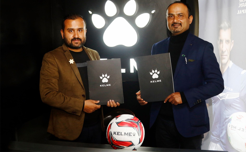 पल्सर स्पोर्टस् अवार्डकाे सहप्रायाेजक बन्याे केल्मी