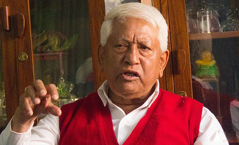 ओलीको पछिपछि लाग्नु कांग्रेसका लागि आत्महत्या : केसी