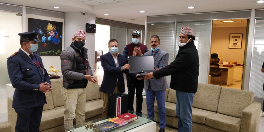 भूतपूर्व सैनिक सेवा समाजलाई हिमालयन बैंकको सहयोग 