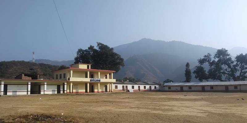 शिक्षक र विद्यार्थी संक्रमित भएपछि सल्यानका दुई विद्यालय बन्द 