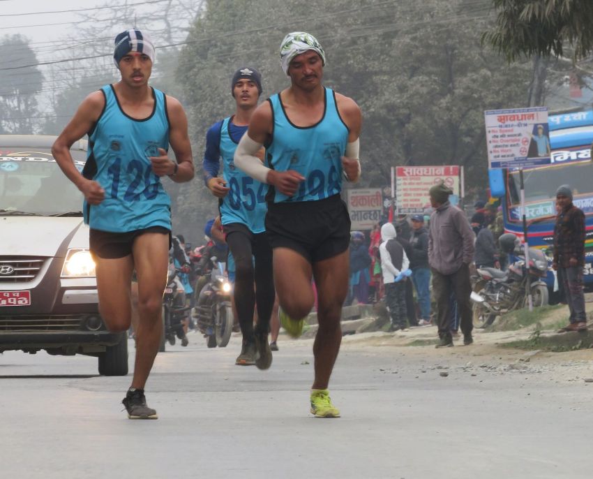 आर्मीका महताराले जिते चौथो व्यास अल्ट्रा म्याराथनको उपाधि 