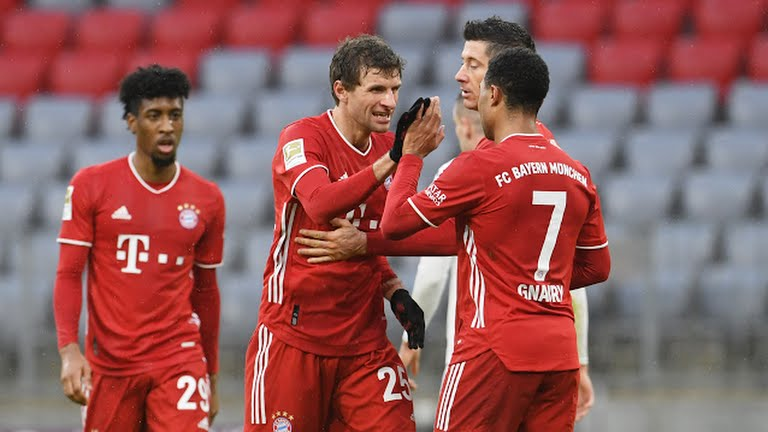 जर्मन बुन्डेसलिगामा बायर्न र डर्टमन्डको जित