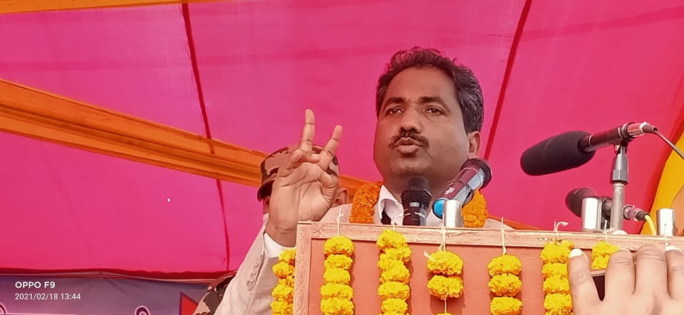 काग्रेसले द्वैध चरित्र देखायो : प्रभु साह