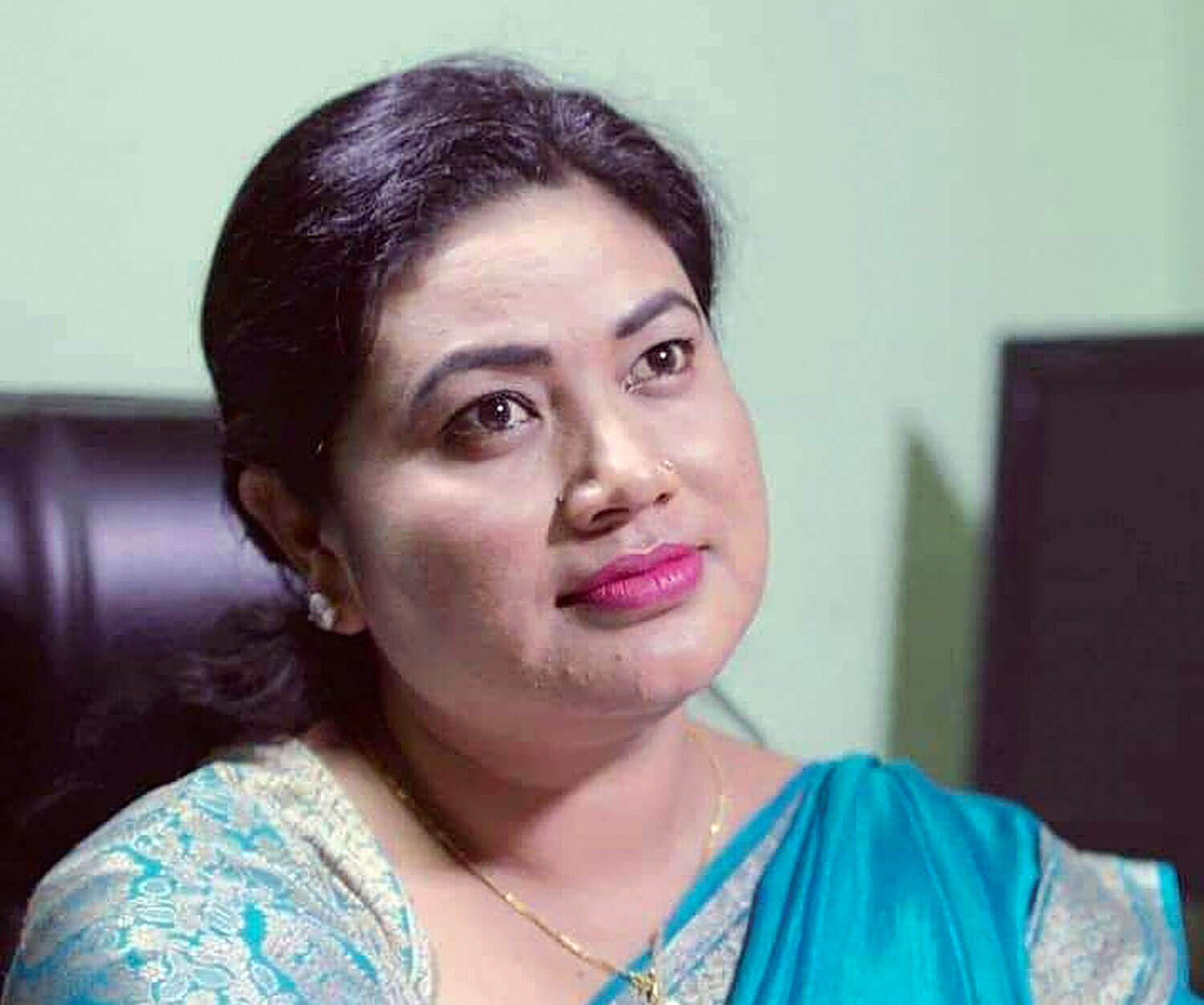 शान्ता चौधरी भन्छिन्– दाहाल–नेपालसँग निलम्बन गर्ने हैसियत नै छैन