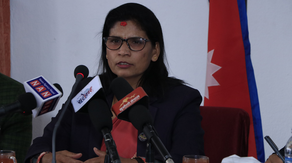 सरकारबाट बाहिरिनुपरे पनि सडकमा आउँदैनौं : अर्याल