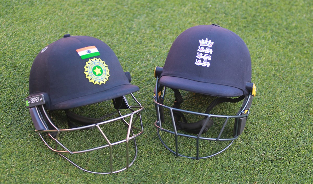 २०५ रनमा रोकियो इङ्ल्यान्ड