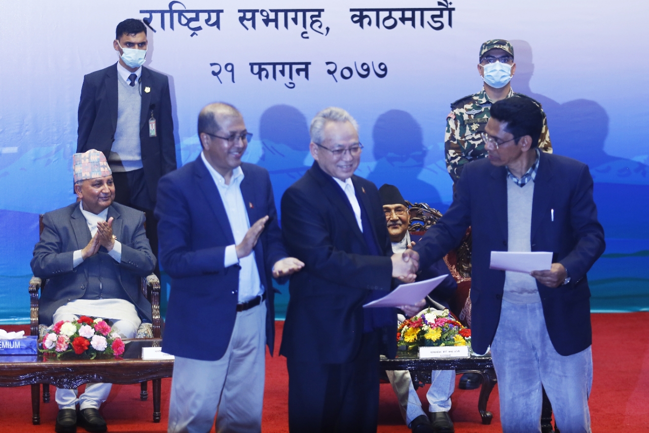 सरकार र विप्लव समूहबीच सहमतिपत्रमा हस्ताक्षर