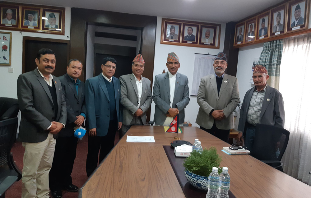 सुनको आपूर्ति बढाउन सरकार सकारात्मक, छिट्टै निर्णय हुन्छ : अर्थमन्त्री पौडेल