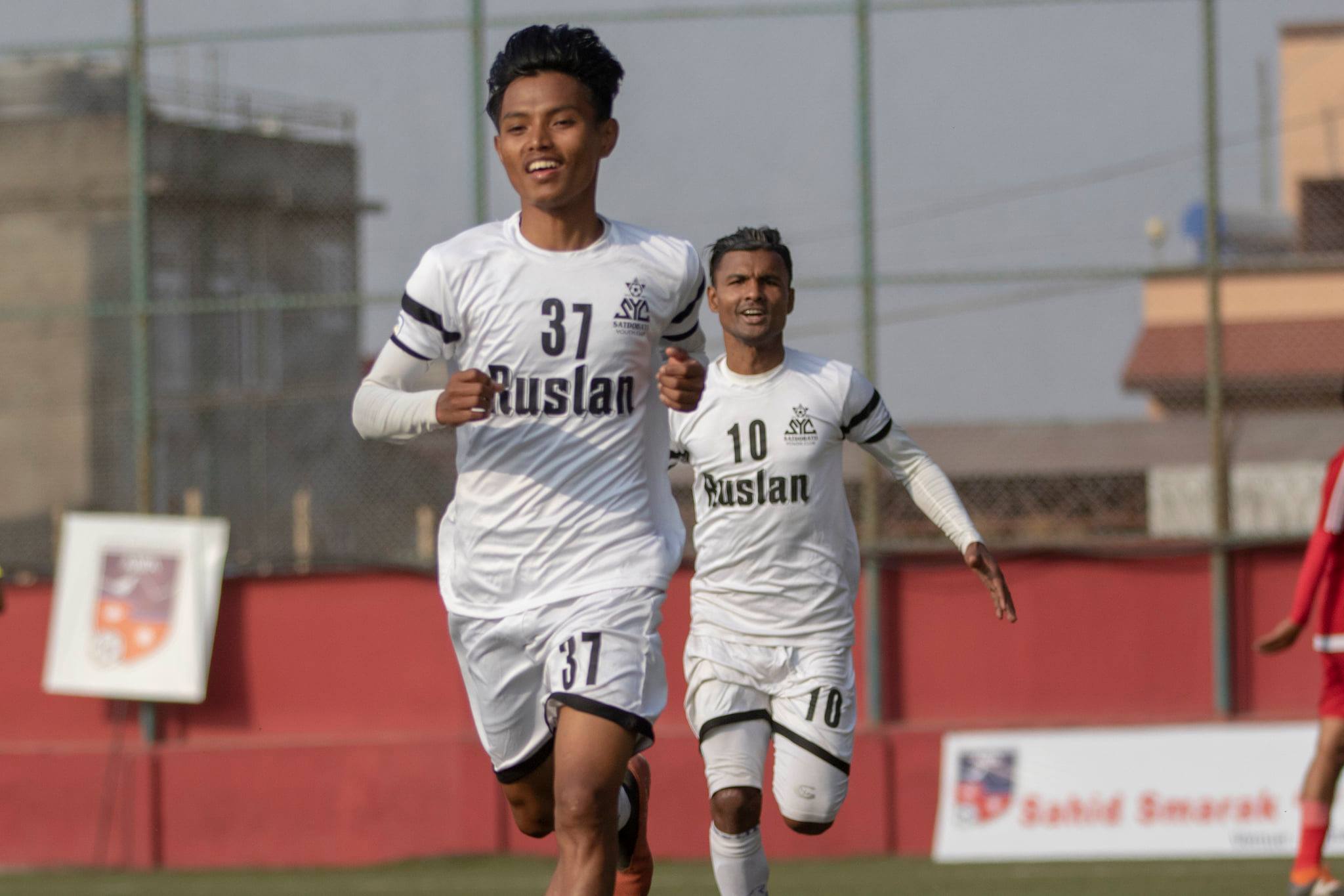 सहिद स्मारक ‘बी’ डिभिजन लिग आज सकिँदै