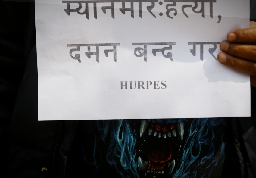 'मान्छे मार्न पाइँदैन, सैनिक शासन चाहिँदैन'