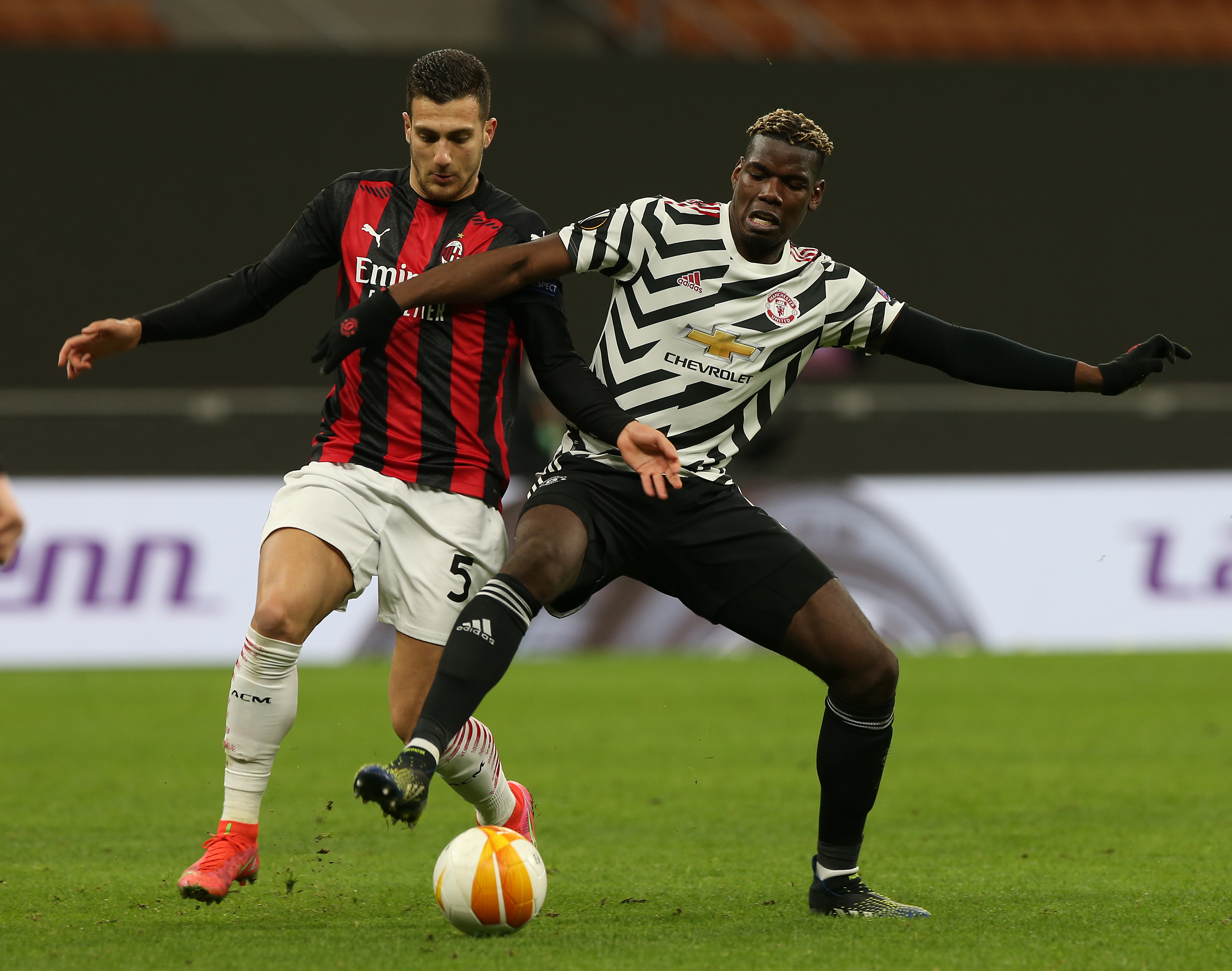 युनाइटेड युरोपा लिगको क्वार्टरफाइनलमा, बाहिरियो टोटेनहम