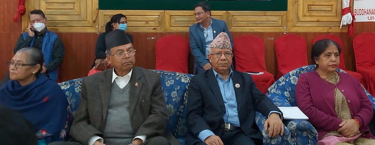 ओलीका प्रतिनिधिसँगको छलफलपछि नेपाल पक्षीय सांसदहरुको बैठक सिंहदरबारमा