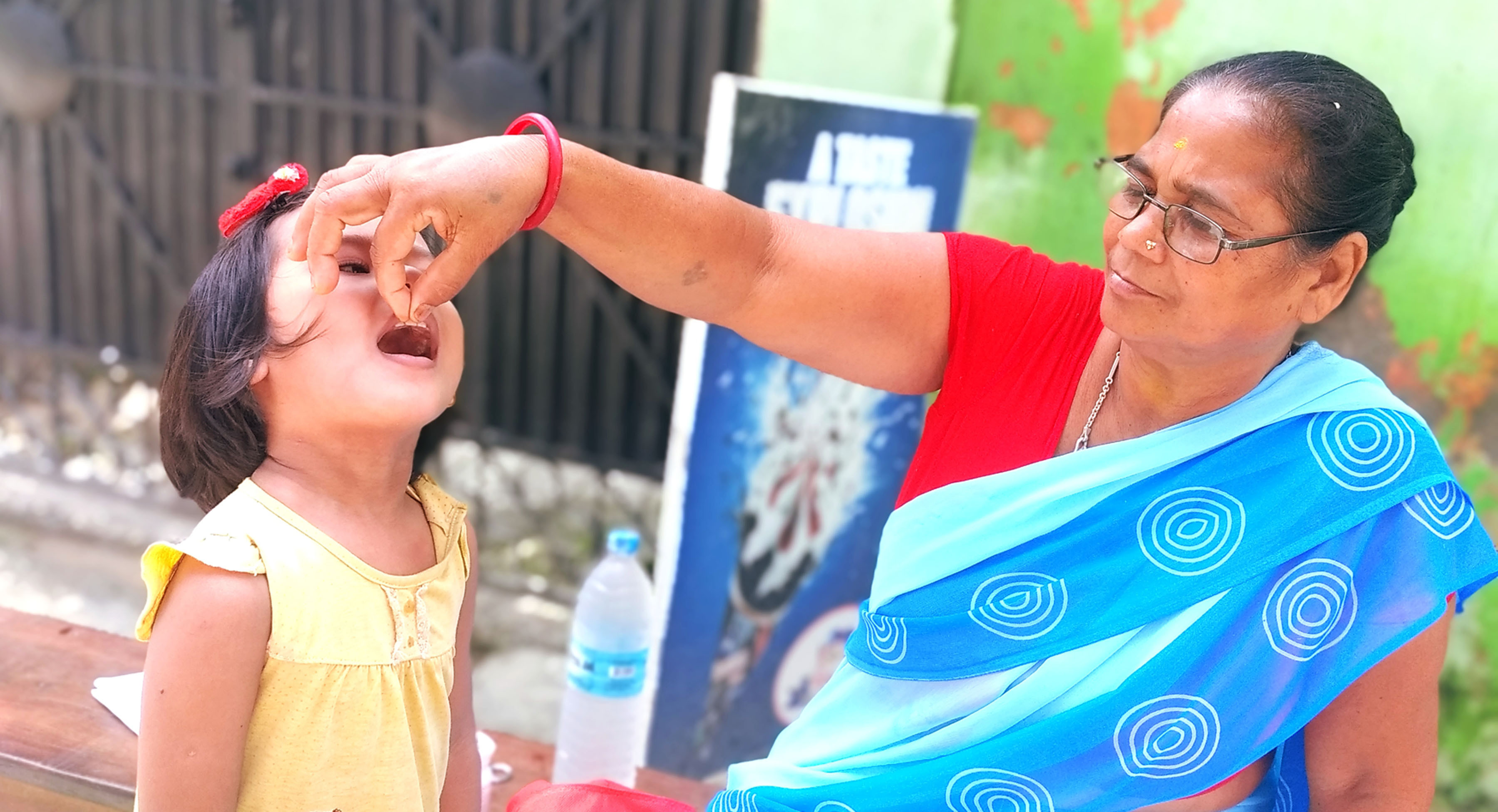 देशभरका बालबालिकालाई आज पनि भिटामिन ‘ए’ र जुकाको औषधि खुवाइँदै