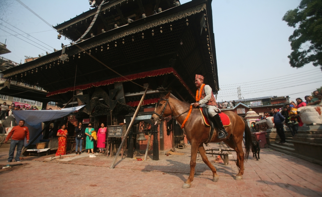 पाटनमा सूर्यमानकाे छुट्टै घोडेजात्रा (फाेटाे फिचर)