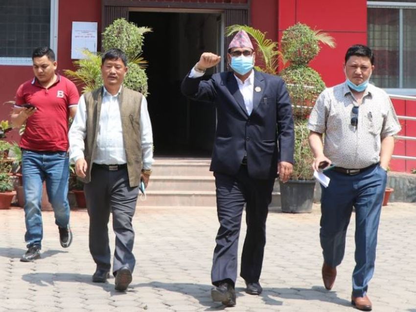 लुम्बिनीका प्रस्तावित मुख्यमन्त्रीले भने– लोकतन्त्रको रक्षाका लागि शंकर पोखरेलको साथ छोड्यौं