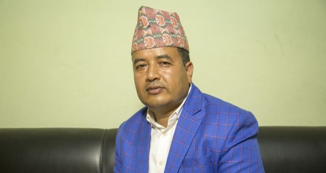 महान्यायाधिवक्ता खातीलाई निलम्बन गर्न एमालेको माग