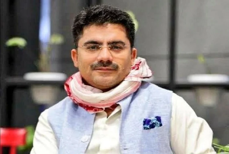 भारतका चर्चित पत्रकार रोहित सरदानाको निधन