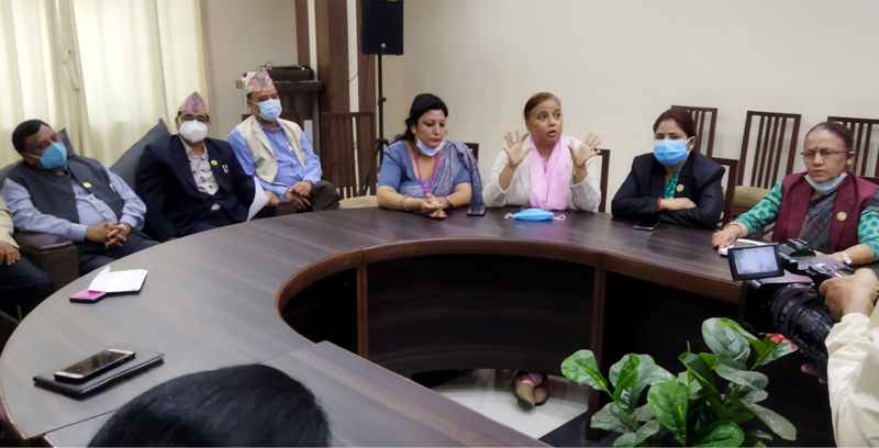 डीआईजी धानुकलाई कारबाही गर्न माग 