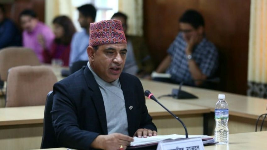 प्रचण्डनिकट राजदूतलाई ओलीले फिर्ता बोलाए