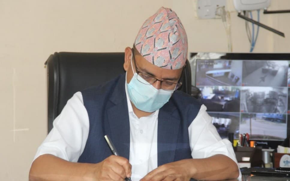 कैलालीका सीडीओलाई कोरोना संक्रमण
