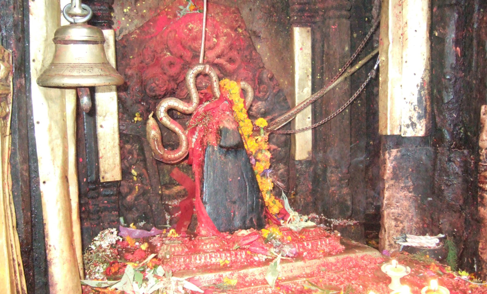 दोलखा भीमेश्वरलाई पसिना, राष्ट्रपतिलाई महाप्रसाद पठाउने तयारी
