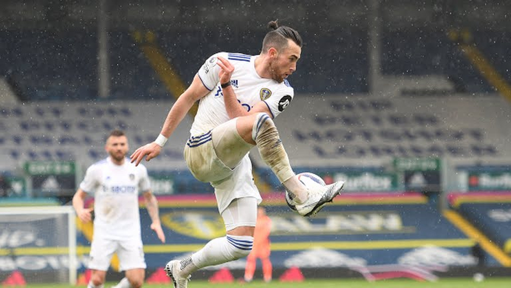 प्रिमियर लिगमा लिड्ससँग टोटेनहम पराजित 